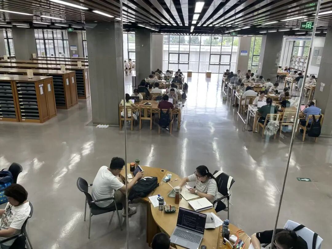 比上班还忙碌的一周